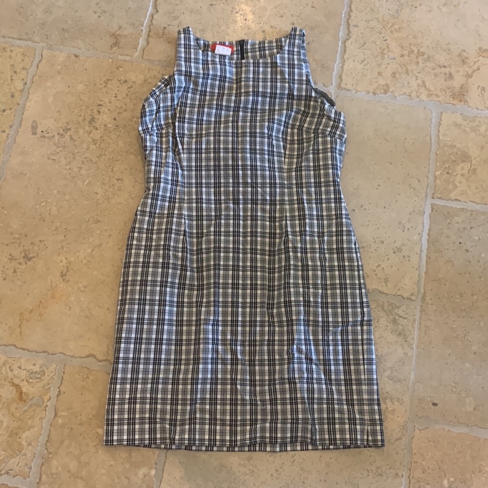 Cute dress in the brand sprit